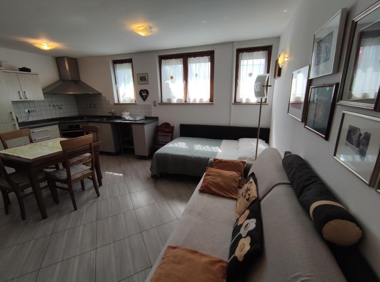 Apartments Leni Postojna Ngoại thất bức ảnh